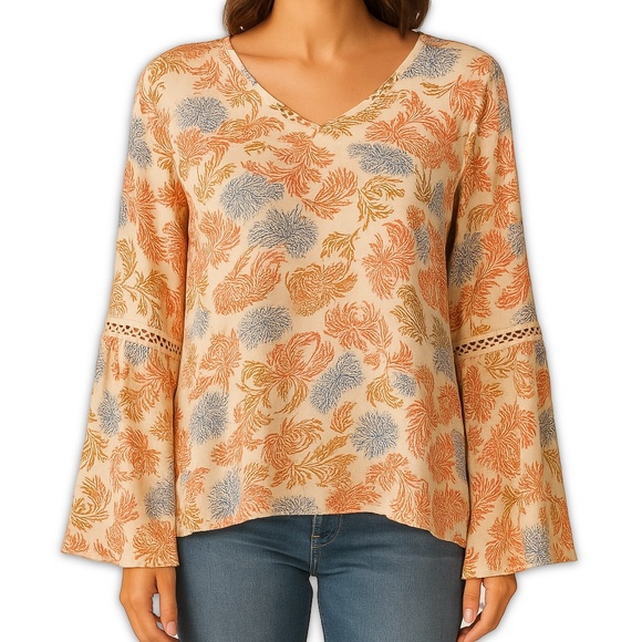 Bobeau Beige Floral Kimono Sleeve Top Boho Flowy Pullover Size M NEW - Picture 2 of 9